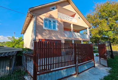 Oportunitate în Năsăud! Casă Spațioasă 250 mp + 13 Ari Teren | Proprietar Direct - 1