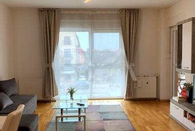 Apartament cu 3 camere decomandat, mobilat în Central