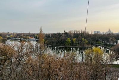 Apartament cu 3 camere decomandat în Băneasa