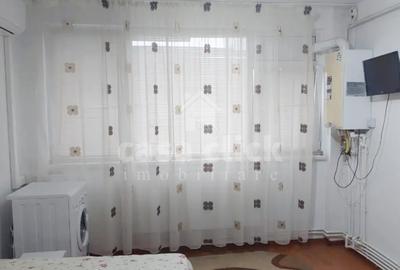 Garsonieră semidecomandată, mobilată în Țiglina 1