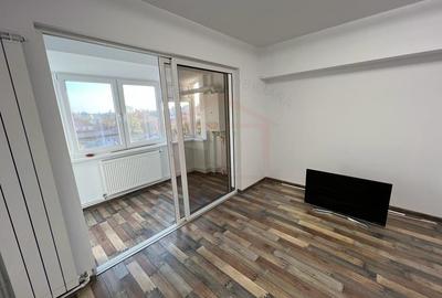 Inchiriem apartament cu 3 camere in centrul orasului, pret 500 euro - 3