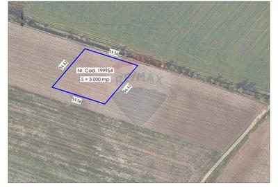 Teren agricol extravilan de 3000 mp, în Aeroport
