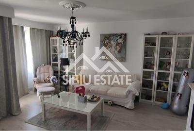 Apartament cu 3 camere, mobilat în Turnișor