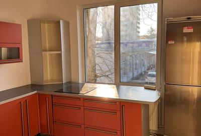 Cladire birouri / spatiu comercial - 584 mp  - Comision ZERO - 10