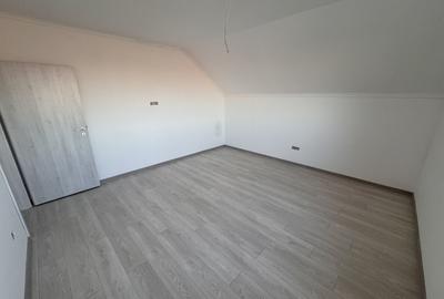 DIRECT DEZOLVTATOR , ZONA LIDL, 4 CAMERE - 5