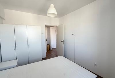 Piață Amezei I La Cheie I Fără risc I Mutare imediată I 1960 - 4