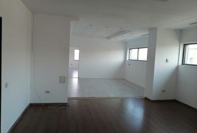 Birou luminos 85,50 mp, etajul 3, clădire de birouri – Voluntari (Pipera 17) - 2