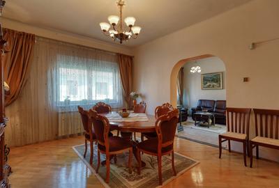 Casa eleganta, 8 camere, Zona Aurel Vlaicu, str. Tebea, complet Mobilată - 13