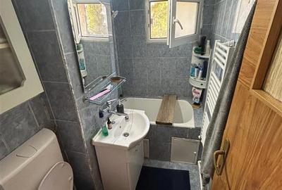 Etaj 2, fara risc, 3 camere zona Mircea cel Batran - 4