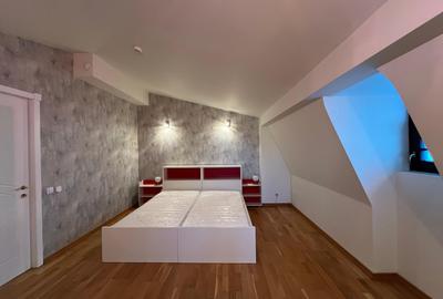 VILA DEOSEBITA / SPATII GENEROASE / CURTE PROPRIE - 51