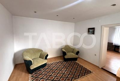 Casă individuală cu 3 camere în Piața Cluj