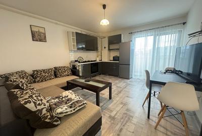 Apartament cu 2 camere semidecomandat, mobilat în Florești