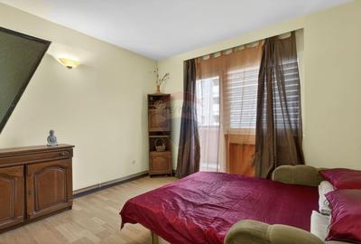 2 Apartamente unite, 5 camere de vânzare pe Malul Muresului, etajul 2 - 5