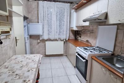 Inchiriez Apartament 3 camere- zona Berceni-Centrala proprie - 7