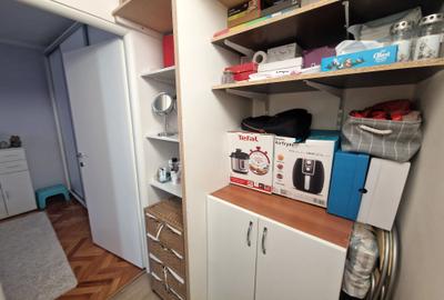 Zona Aradului bloc izolat termic, foarte bine impartit, pe doua parti, mobilat - 16