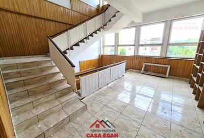 Cladire de birouri in Campina D+P+3E,4471 mp, teren 2405 mp! - 3