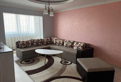 Apartament cu 3 camere decomandat, mobilat în Lidia