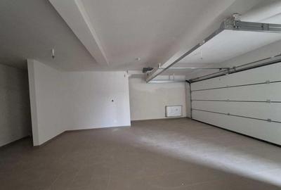Duplex spatios cu 4 camere, 240 mp, Garaj, Zona Garii - 8
