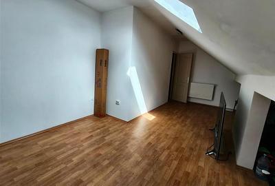 Apartament 4 camere 2 bai balcon zona Terezian - 5