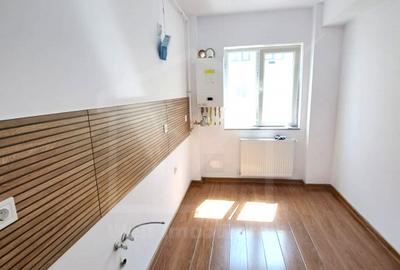 Apartament cu 2 camere decomandat în Florești