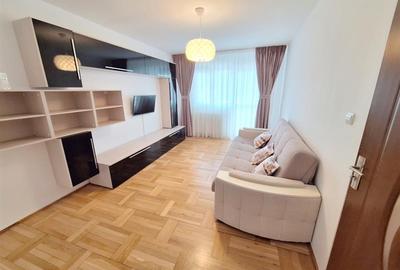 Apartament  3 camere decomandat  zona Narcisa