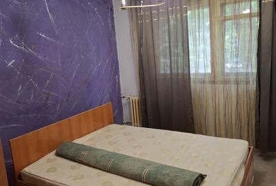 Vanzare-2 camere-p/4-sdec-Dr Taberei-Brasov-Plaza-de renovat-85000E - 1