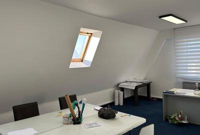 Birou, 20 mp în Calea Sighisoarei