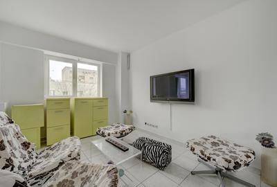 MATEI BASARAB - LABIRINT, APARTAMENT 2 CAMERE 53 MP, BLOC 2001, ETAJ 4! - 2