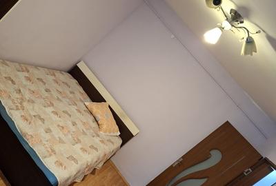 Garsonieră Gavana 3 , Decomandata / mobilată , finisaje medii! - 2