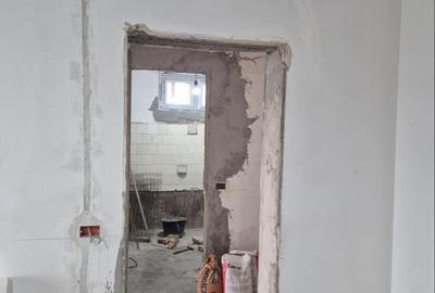 2 Camere,  Etaj Intermediar,  Zona Tomis 1 - 4