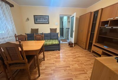 Apartament 2 camere| 39 mp| etaj 3| zona Cugir - 1