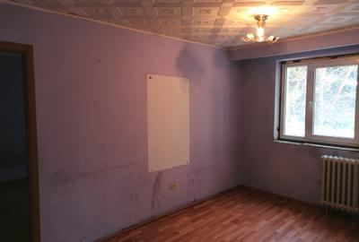 Apartament cu 4 camere semidecomandat în Nicolae Grigorescu