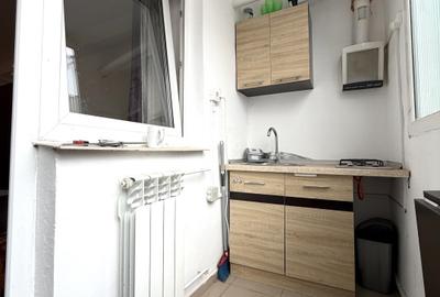 Garsonieră 21mp, etaj 1, renovata complet,balcon cu bucătărie-Buziasului - 4