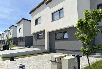 Comision 0% Casă cu dormitor/ birou la parter, 5 camere. Popas Pacurari - 1