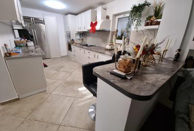 Casă individuală cu 6 camere în Nord-Vest