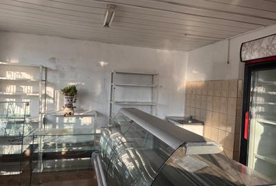 Oferim spre chirie spațiu comercial suprafață 50 mp - 1