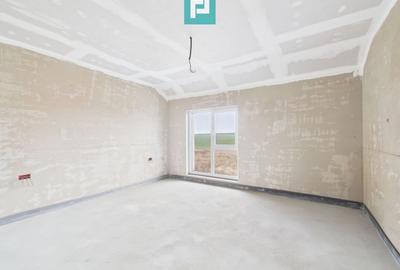 Duplex semi-finisat cu 3 camere, 3 băi în Pișchia - 8
