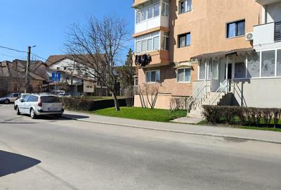 Spațiu de închiriat Târgu Jiu –zona 8 Mai, către Spitalul 700 - 2