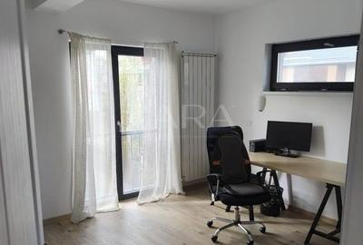 Casă spațioasă, renovată complet, într-o zonă liniștită - 10