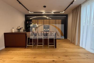 Vila 5 camere complex residential Tunari-complet mobilata - 12