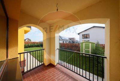 Apartament nou, curte complet mobilat - 1