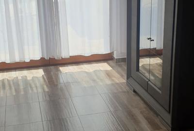 Casă cu 4 camere în Berceni