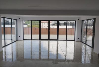 OPORTUNITATE unică Penthouse exclusivist 200 m² + terase panoramice 400 m² BACIU - 1