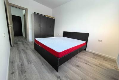 Apartament cu 2 camere semidecomandat, mobilat în Brâncoveanu