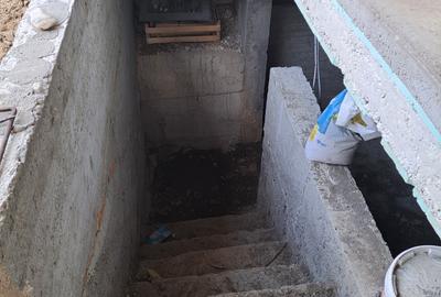 CASA NOUA PE UN NIVEL CU 4 CAMERE DOUA  BAI,LIVING, BUCATARIE  19 ARI TEREN - 17