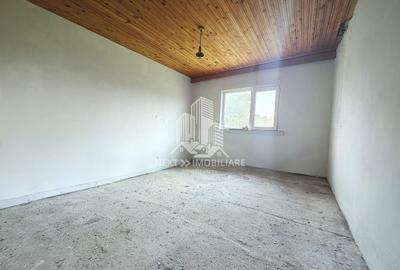Casă P+1 cu 8 camere 492 mp teren 21 ml deschidere comision 0% - 15