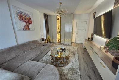 Apartament cu 2 camere decomandat, mobilat în Central