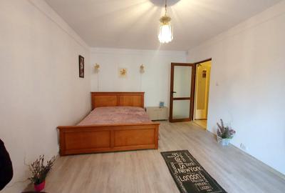 Apartament cu 2C decomandat in Nicolina- Catedrala Catolica ,parcare - 2