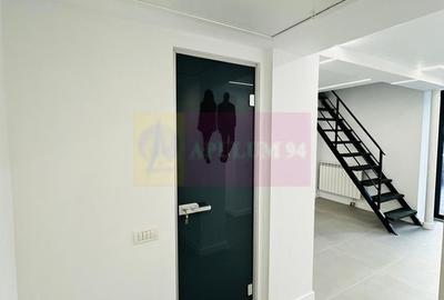 Vanzare spatiu comercial in zona Decebal - 6