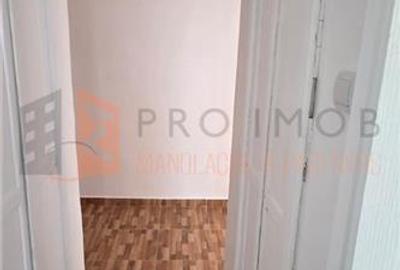 Apartament 2 camere cf 2 semidecomandat zona Crang - 7